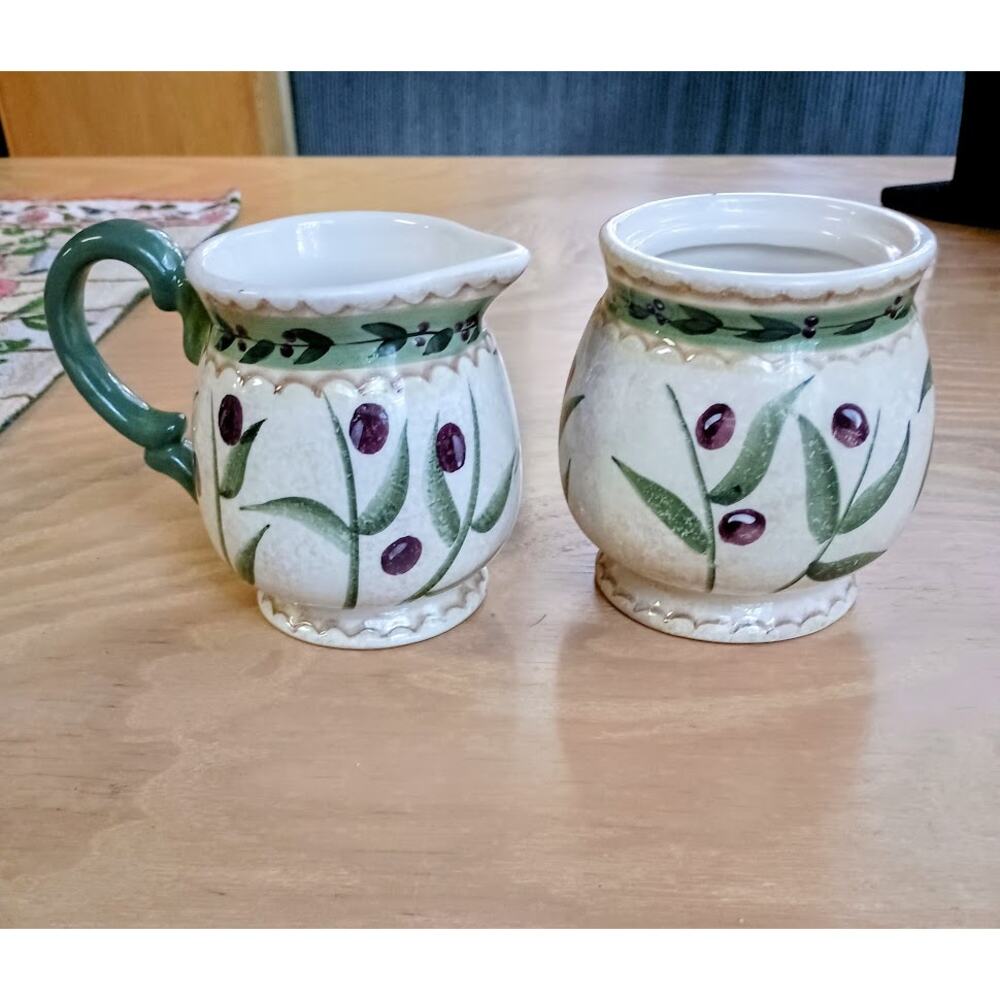 Oneida Oliverto Hand Painted Ceramic Sugar and Creamer Set